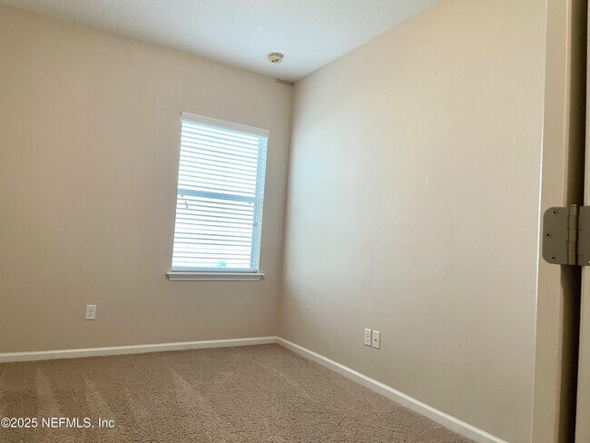 Foto del edificio - 1341 Camp Ridge Ln