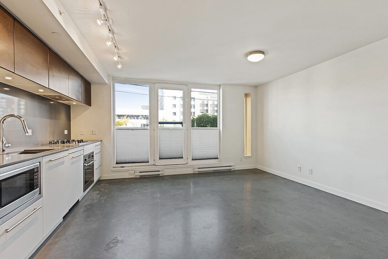 150 Cordova St E Unit 607, Vancouver, BC V6A 0E7 Condo for Rent in