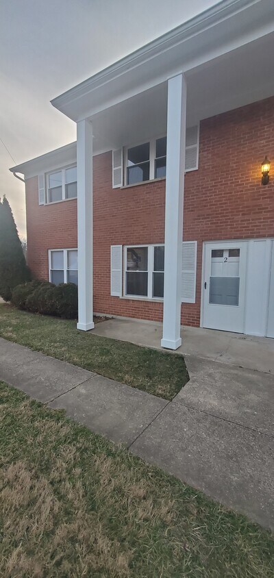 Foto principal - 127 Park Pl