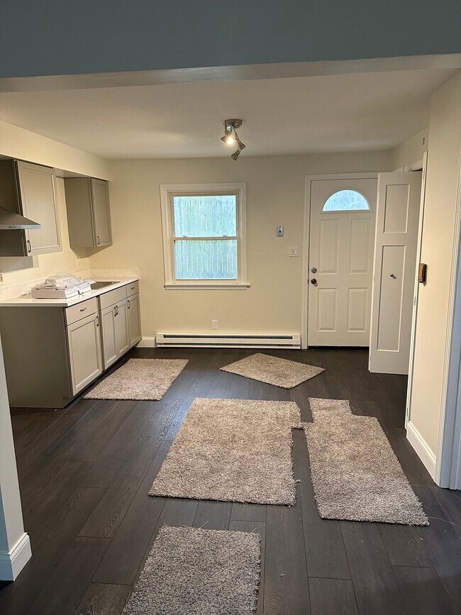 Kitchen - 818 S Jefferson St