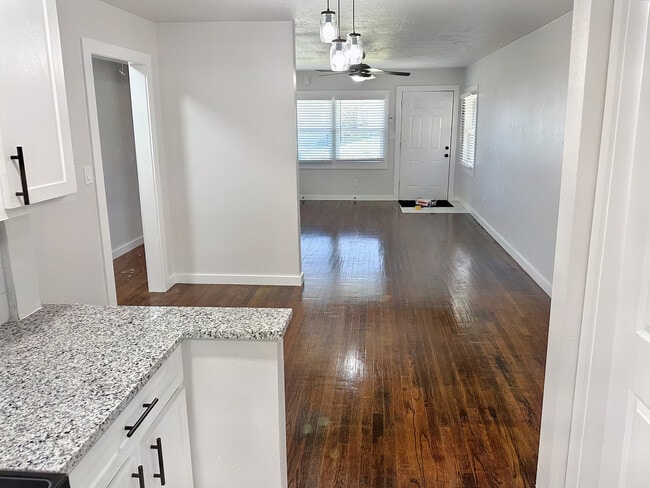 Foto del edificio - 3221 NE 16th St