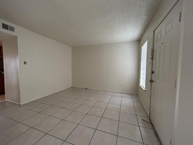 Building Photo - 2429 Alex Kornman Blvd