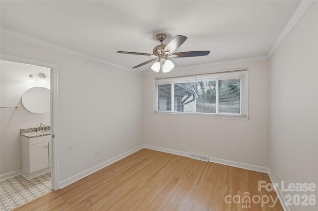 Foto del edificio - 4212 Hammett St