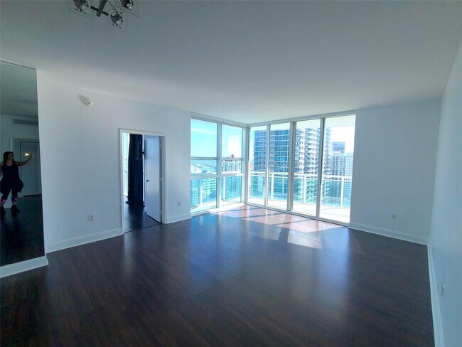Foto del edificio - 951 Brickell Ave