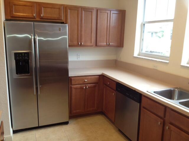 Building Photo - 840 Marina Del Ray Ln