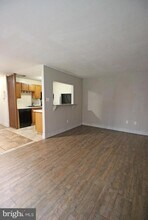 Building Photo - 17 Water St