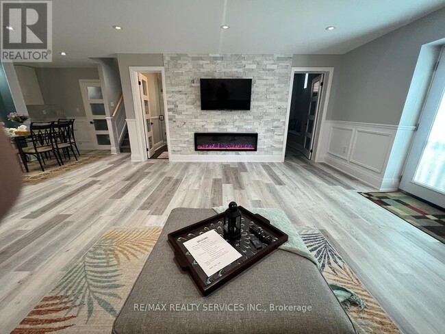Building Photo - 20 Malaspina Cl