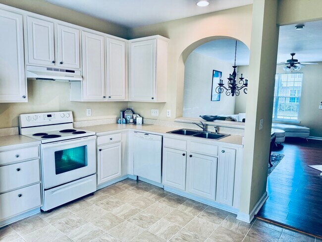 Foto del edificio - 4108 Brenmar Ln