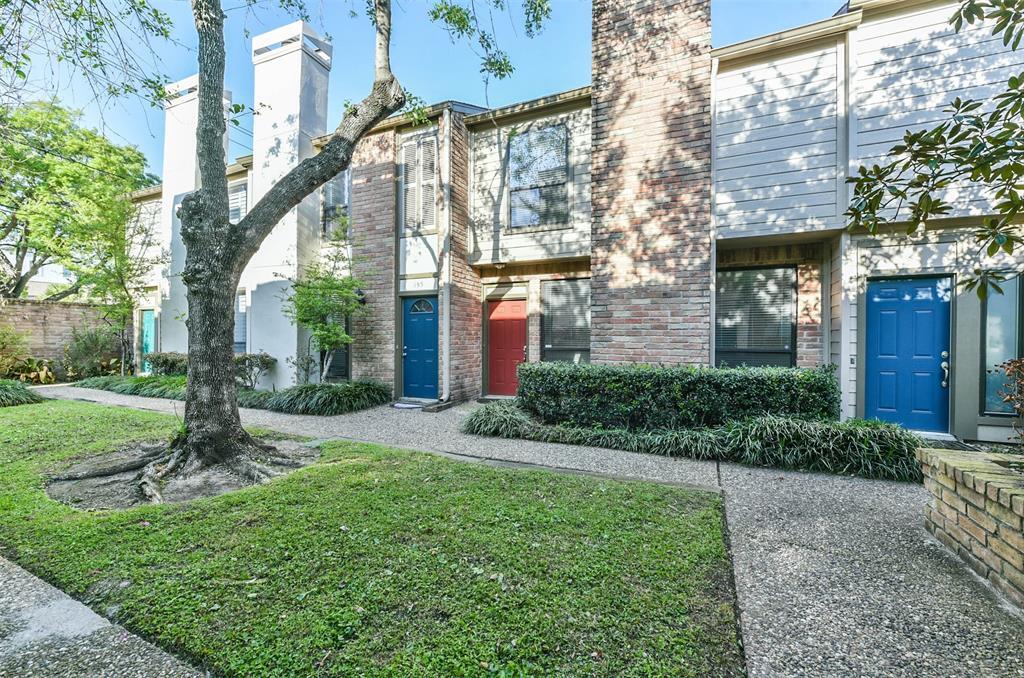 Foto principal - 1201 McDuffie St
