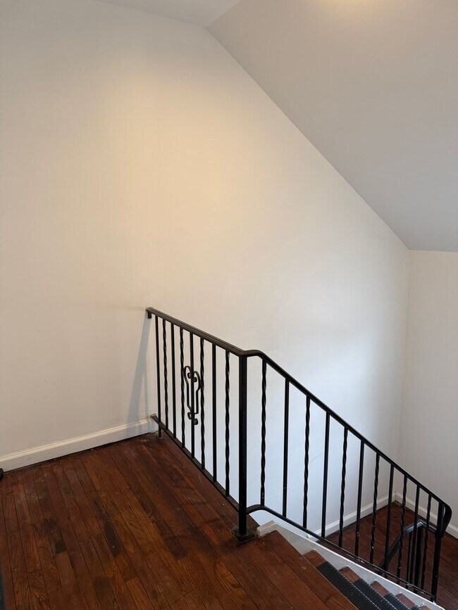 Photo - 720 Pine St Apartment