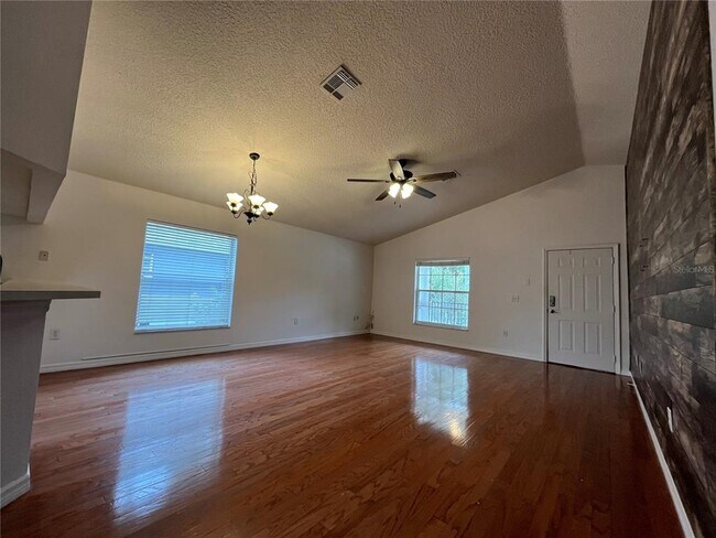 Building Photo - 7503 S West Shore Blvd