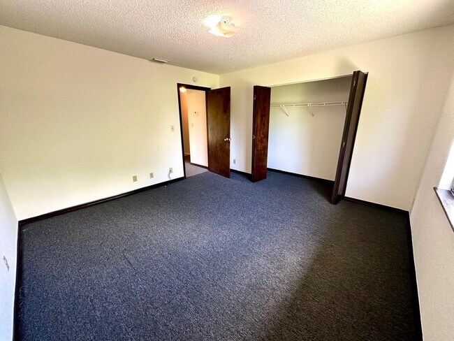 Foto del edificio - 1238 N Haverhill Rd