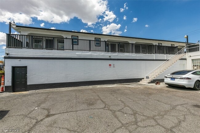Building Photo - 1116 S Casino Center Blvd
