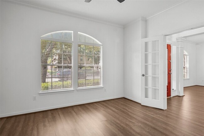 Foto del edificio - 23302 Knight Hollow Ct
