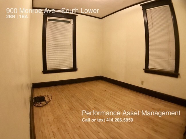 Foto del edificio - 900 Monroe Ave