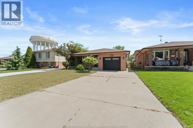 Building Photo - 1634 Langlois Ave
