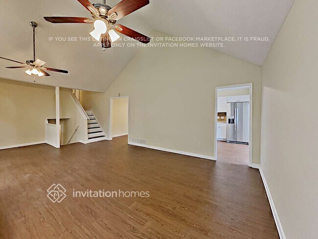 Building Photo - 3621 N Hampton Dr