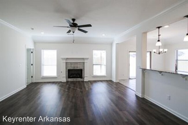 Building Photo - 3 br, 2 bath House - 211 Amber Dawn