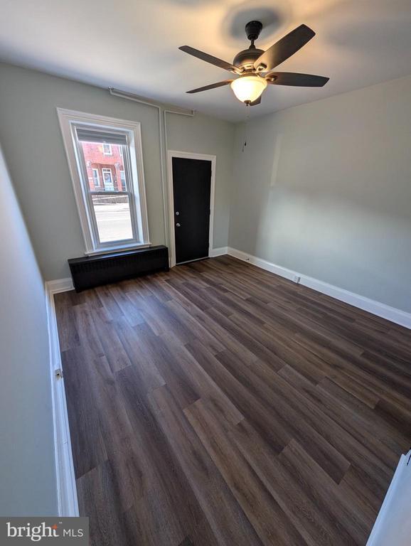 Foto del edificio - 222 Baltimore St