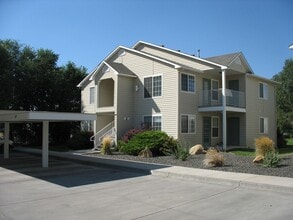 Building Photo - 145 N 18th E St