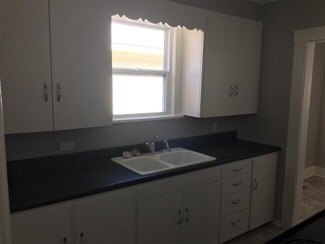 Foto del edificio - 1333 SW Jennings Ave
