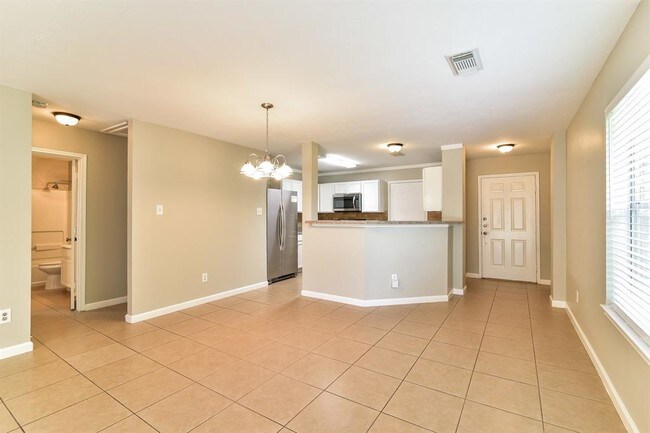 Foto del edificio - 6303 Sutton Meadows Dr