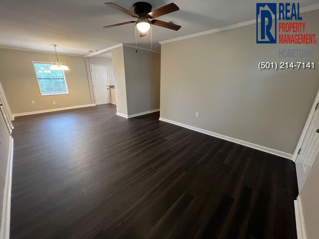 Foto del edificio - 921 Tulane-