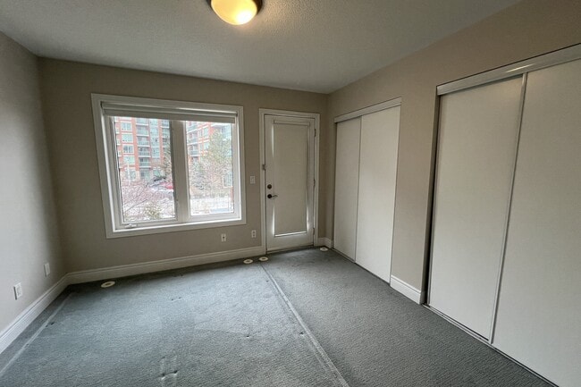 Building Photo - 70 Suncrest Blvd