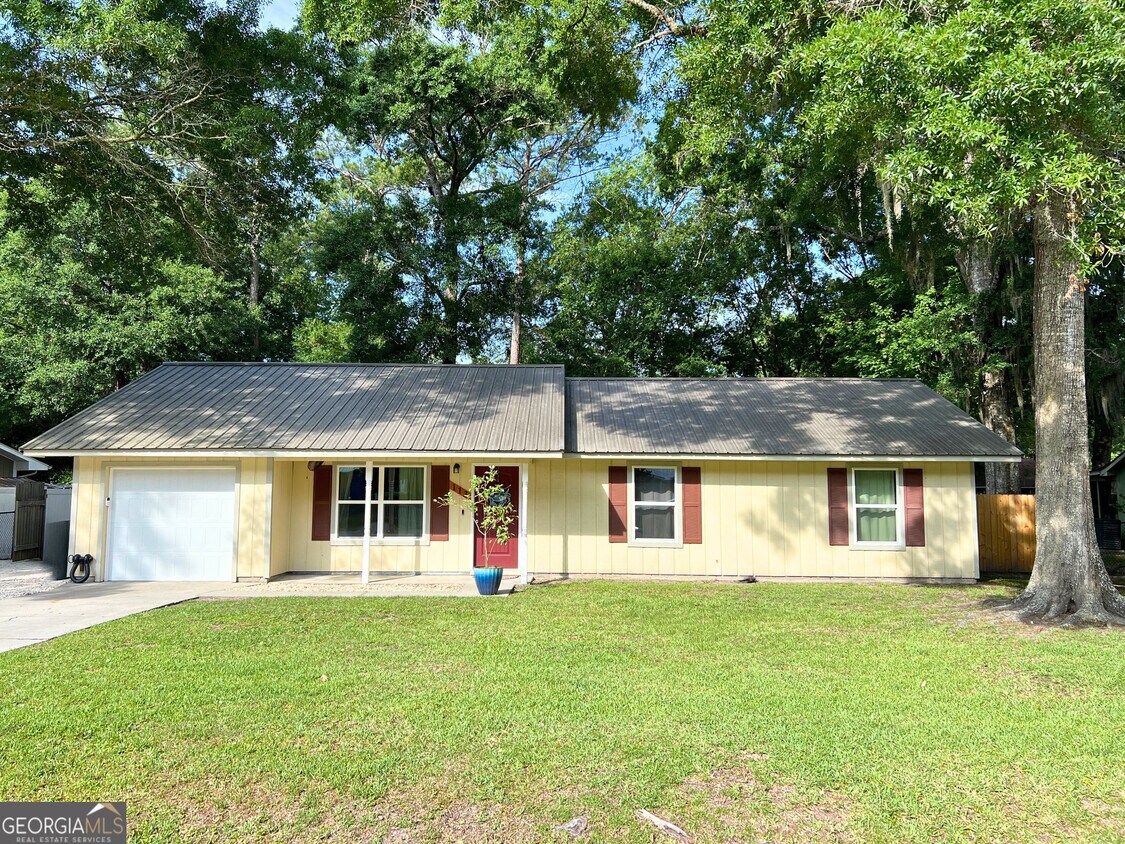 Primary Photo - 113 Woodhaven Dr