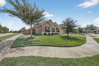 Building Photo - 18222 Humber River Ln