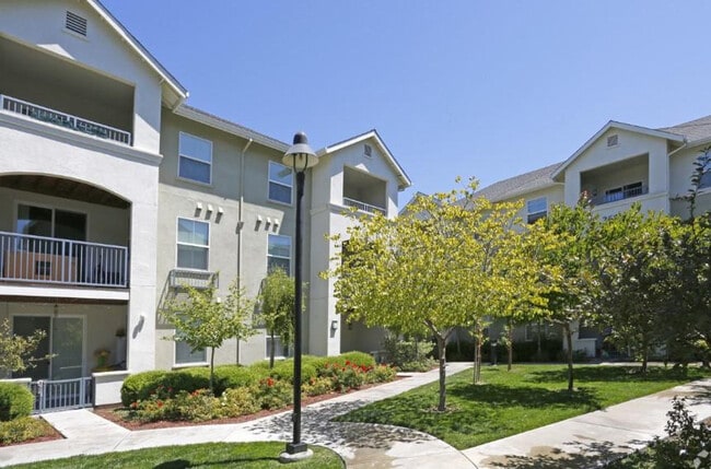 Building Photo - 3600 Flora Vista Ave