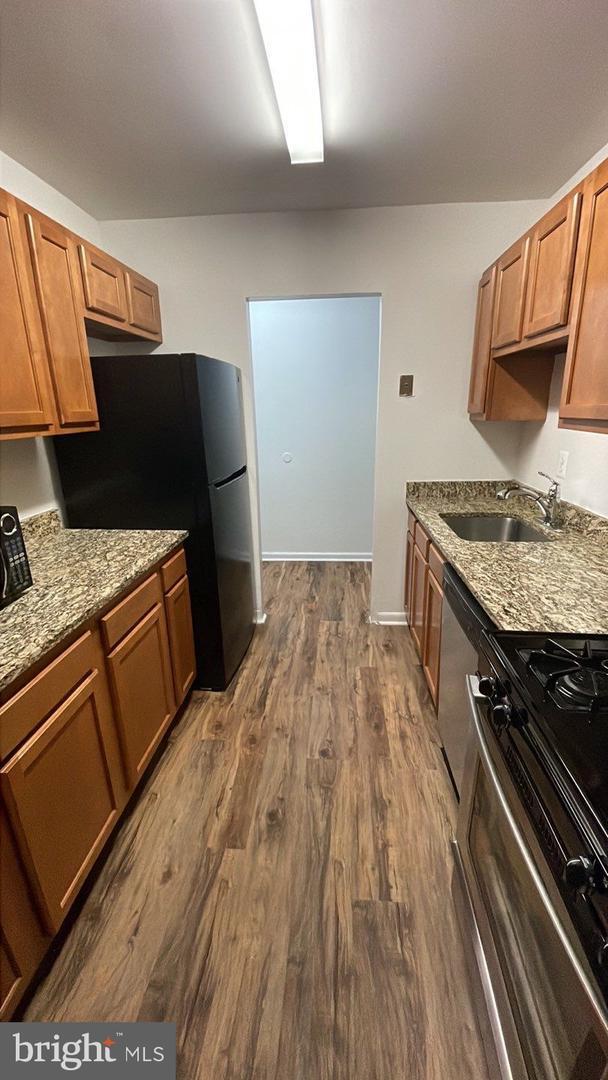 Foto del edificio - 10572 Twin Rivers Rd