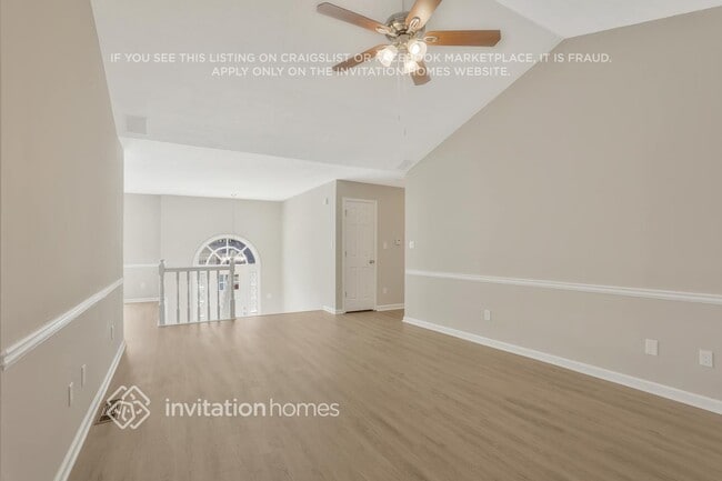 Building Photo - 655 Durham Ridge Dr NW