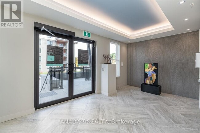 Building Photo - 306 Essa Rd