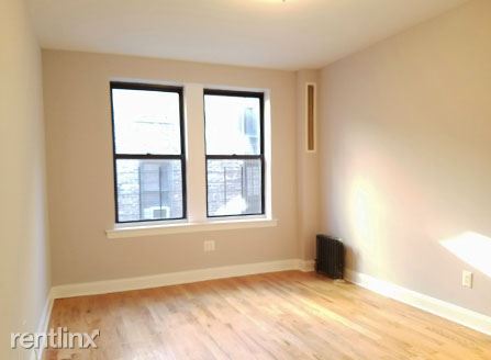 Building Photo - 531 W 179th St