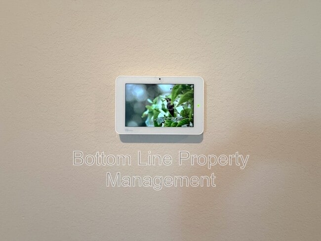 Building Photo - 445 Belcaro Dr