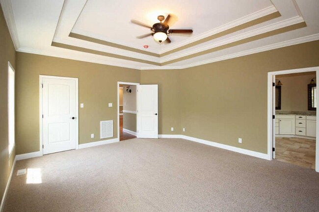 Foto del edificio - 1301 Edenbridge Dr