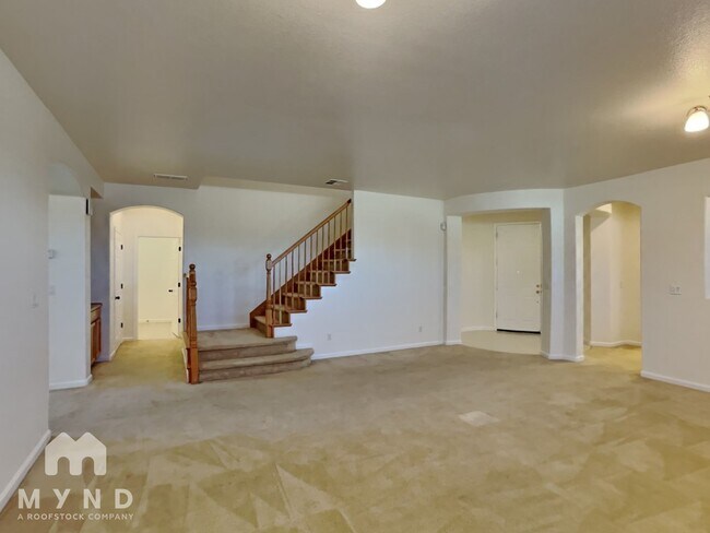 Foto del edificio - 9359 Lost Springs Ct