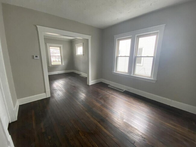 Building Photo - 4601 Memphis Avenue #Down