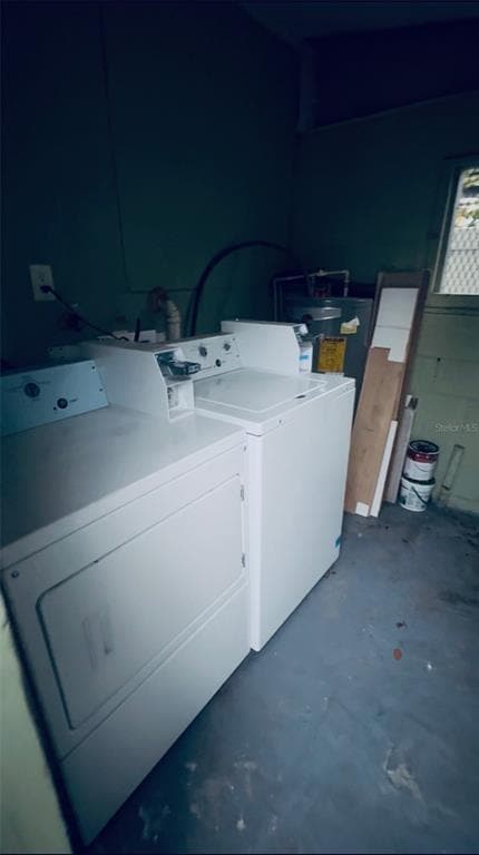 Foto del edificio - 1910 E Columbus Dr