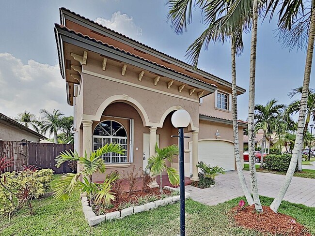 Building Photo - 13524 SW 124th Avenue Rd