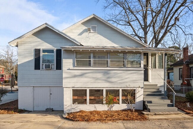 Foto del edificio - 503 E 5th St