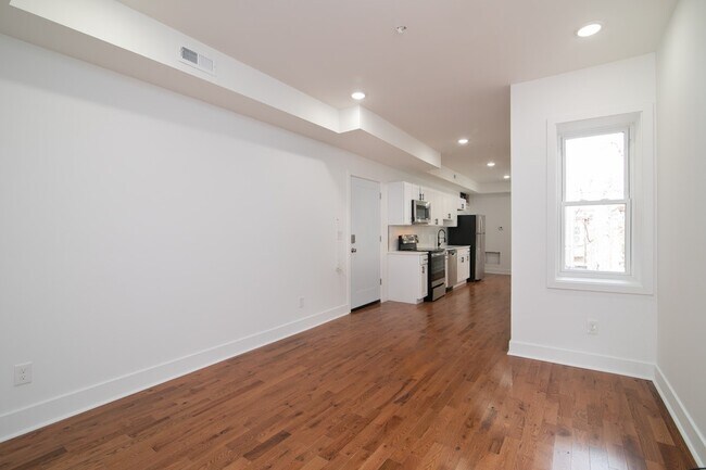 Foto del edificio - 3035 W Diamond St