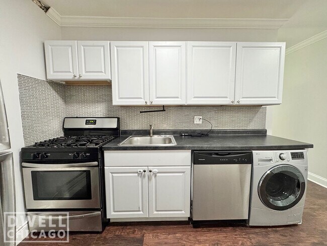 Foto del edificio - 2125 W Giddings St