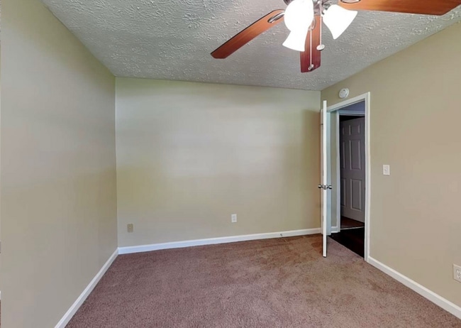 Building Photo - 1803 Oriole Trail