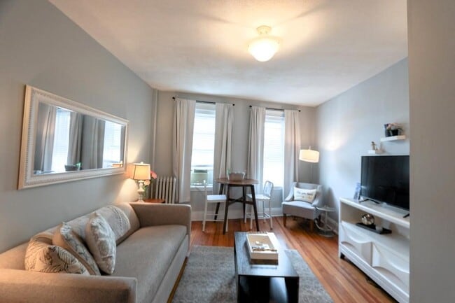 1 bedroom in Boston MA 02135 - 1 bedroom in Boston MA 02135 Apartment