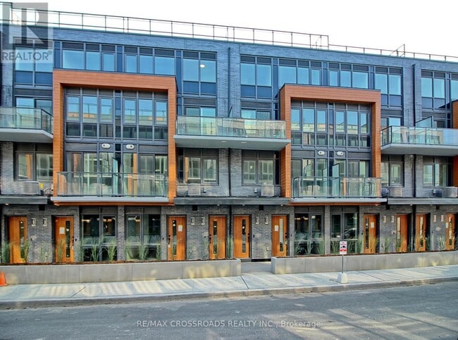 Building Photo - 67 Curlew Dr