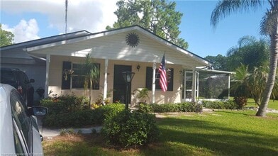 Building Photo - 203 Longview Rd