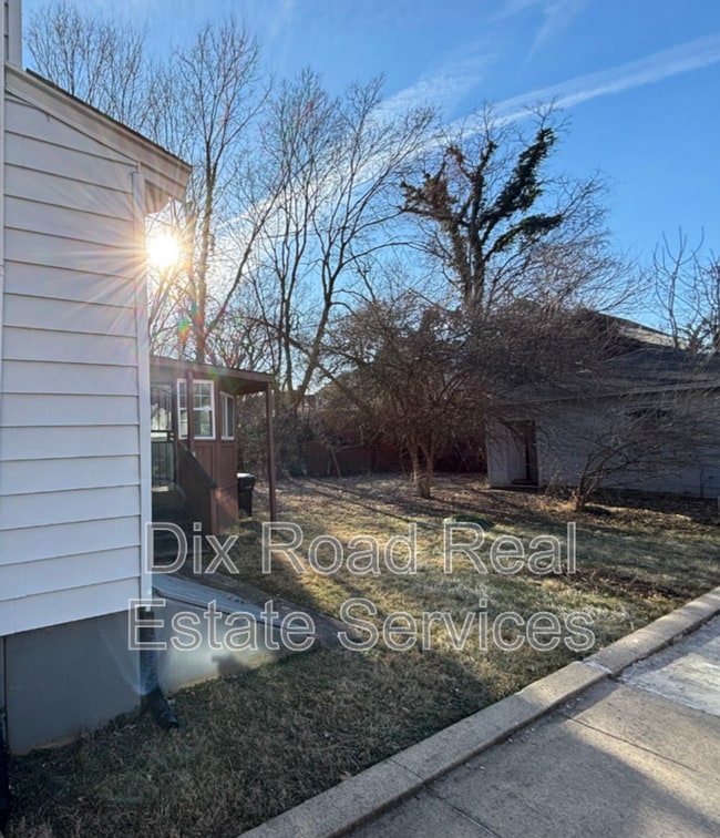 Building Photo - 3517 Trimble Ave