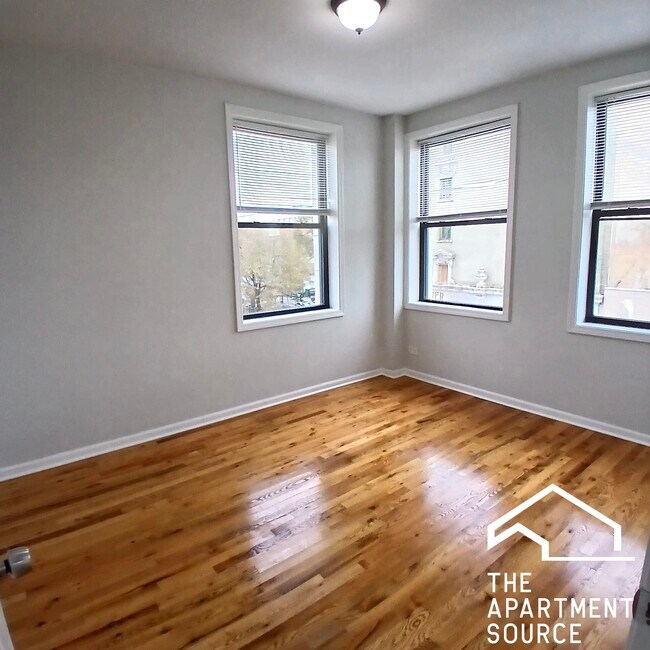 Foto del edificio - 7606 N Paulina St